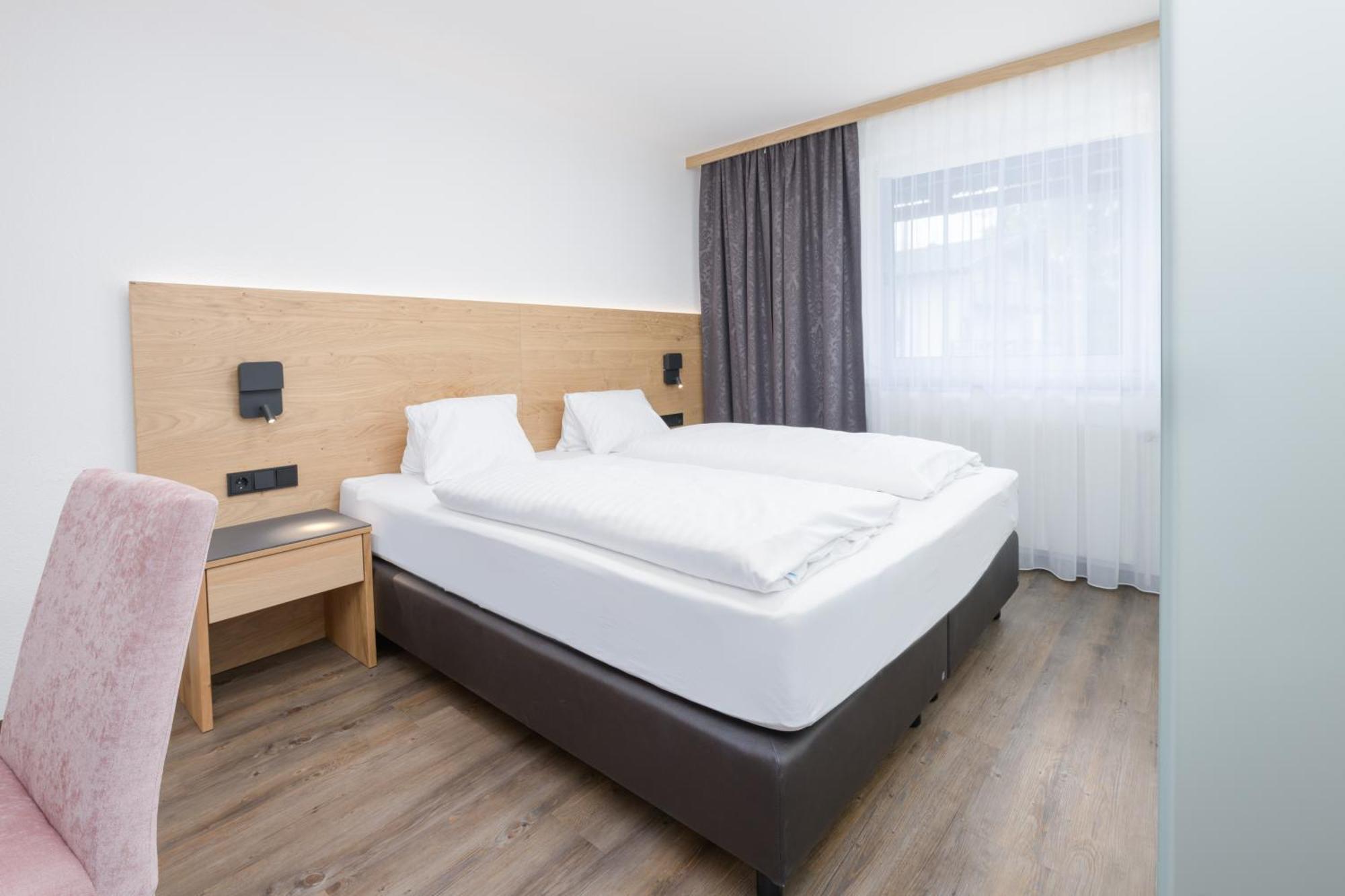 Hotel Alpenblick Attersee Exterior photo