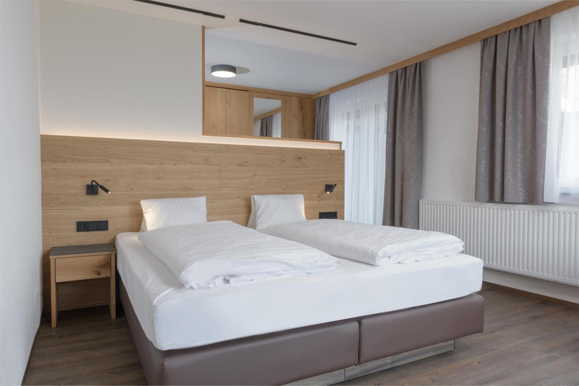 Hotel Alpenblick Attersee Exterior photo