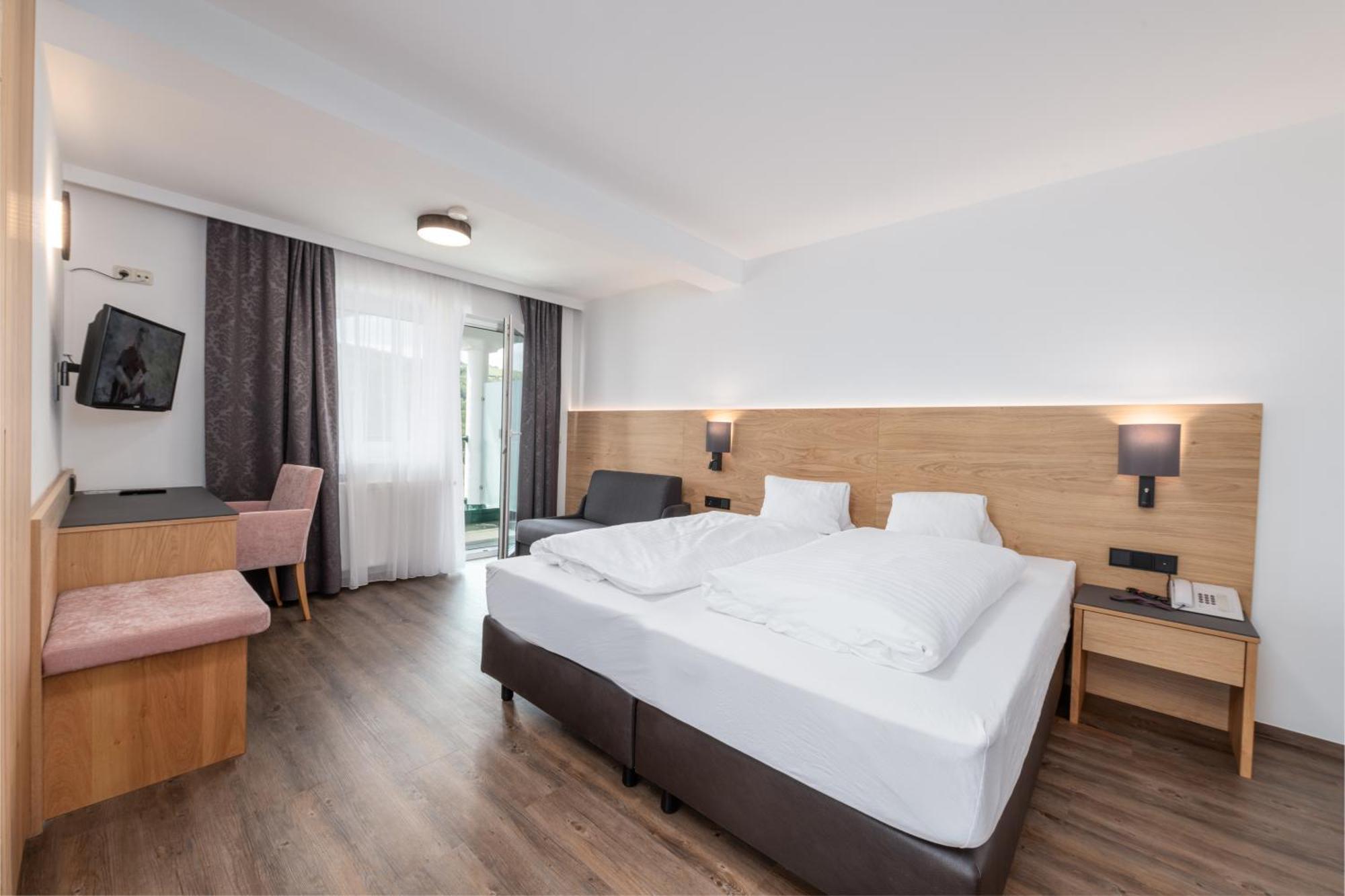 Hotel Alpenblick Attersee Exterior photo